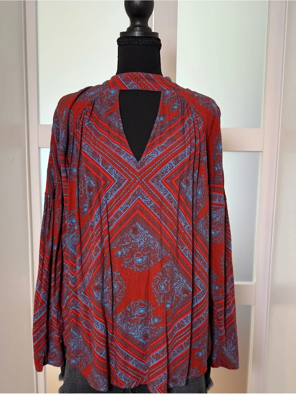 Free People Walking on a Dream Boho Long Sleeve Keyhole Tunic, size Small.